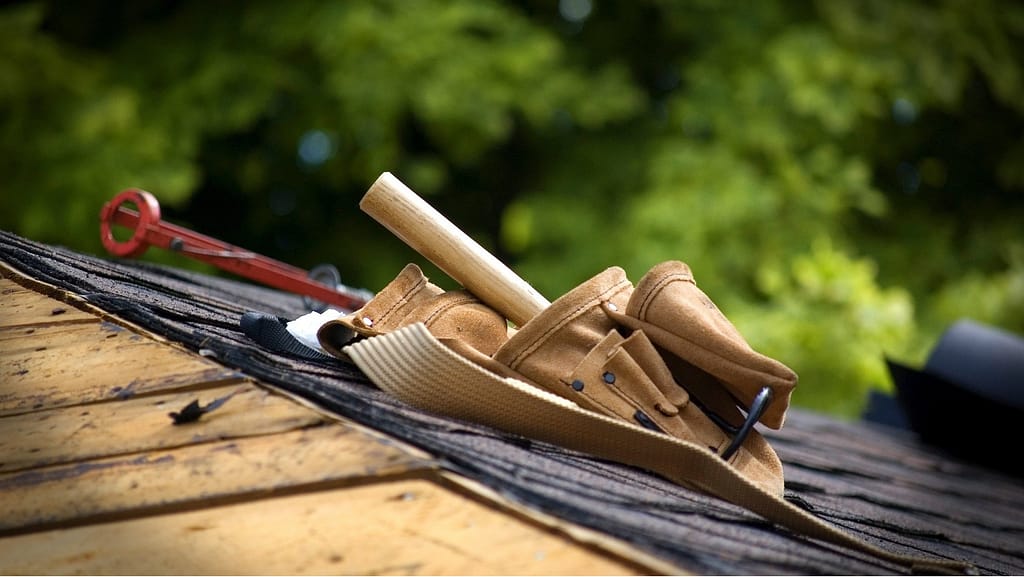 emergency roof repair tools and materials