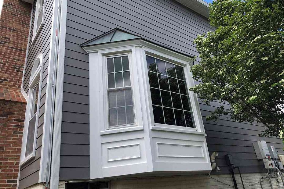 new bay window installed by American Home Contractors